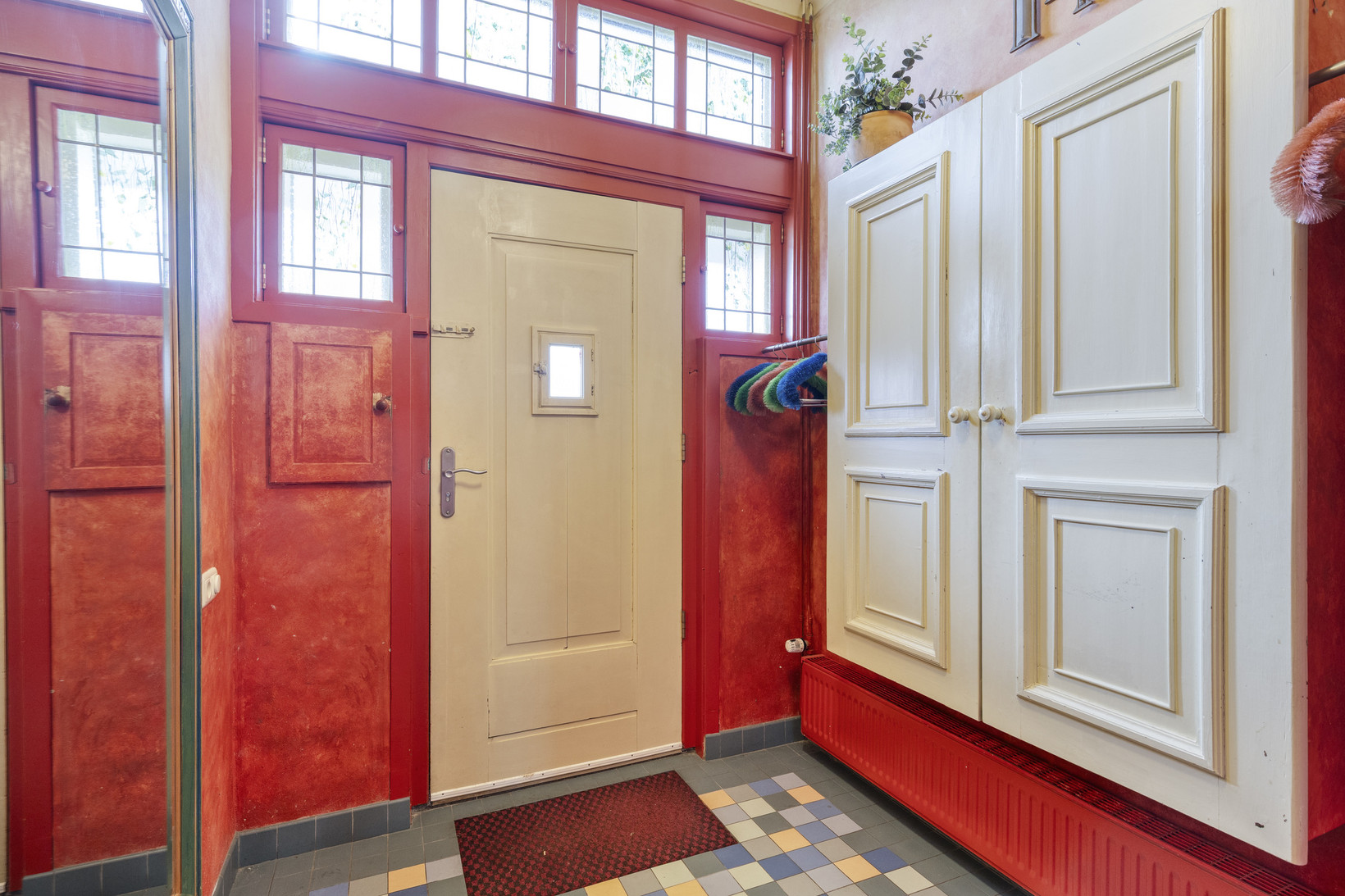 Tussenwoning te koop: Speelhuislaan 70, Breda