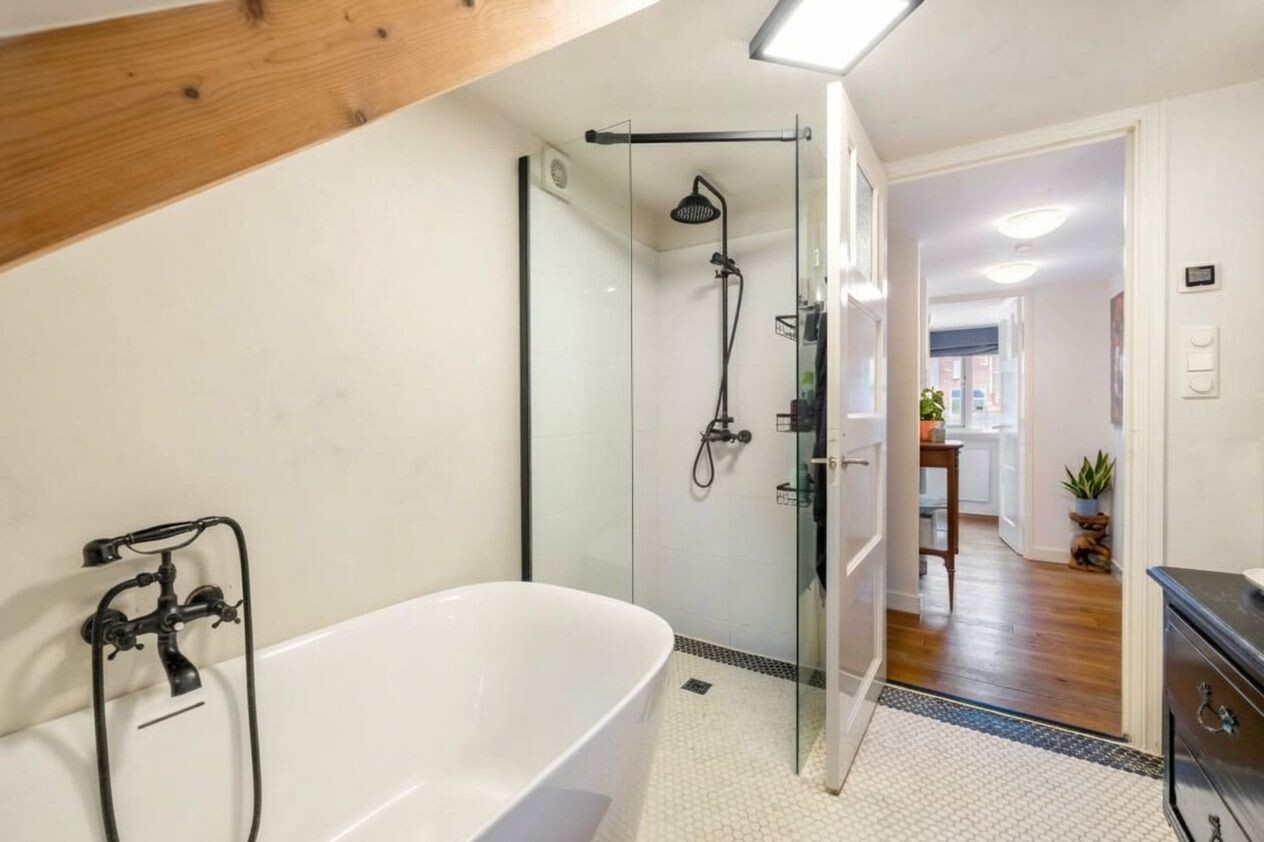 Tussenwoning te koop: Oude Terheijdenseweg 90, Breda