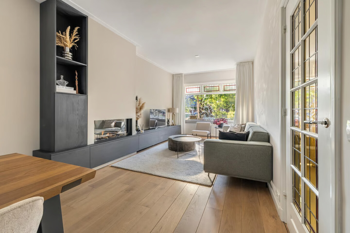 Tussenwoning te koop: van Voorst tot Voorststraat 23, Breda