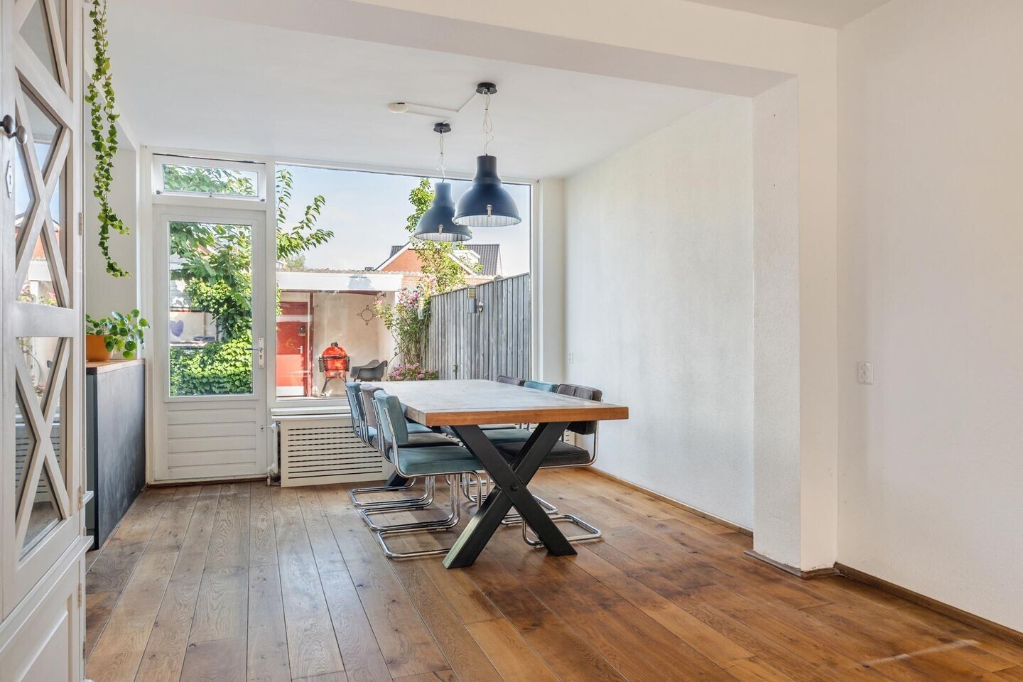 Tussenwoning te koop: Lachappellestraat 27, Breda