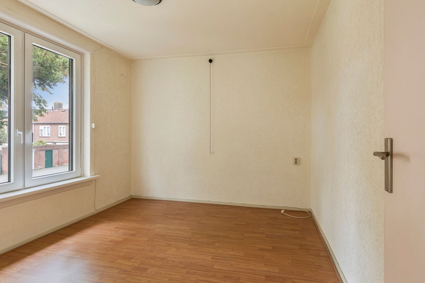 Tussenwoning te koop: Christiaan Huygensstraat 13, Breda