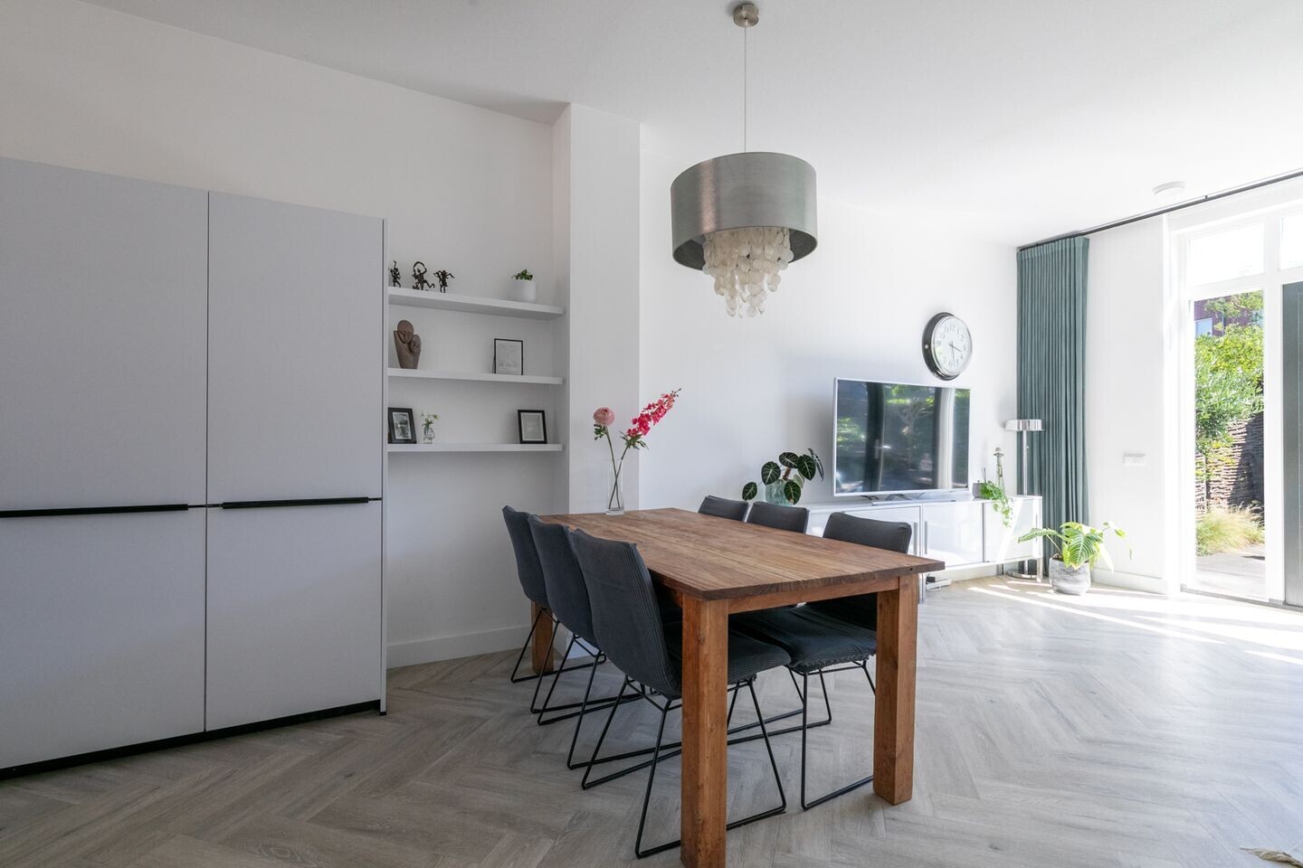 Tussenwoning te koop: Stationslaan 1226, Breda