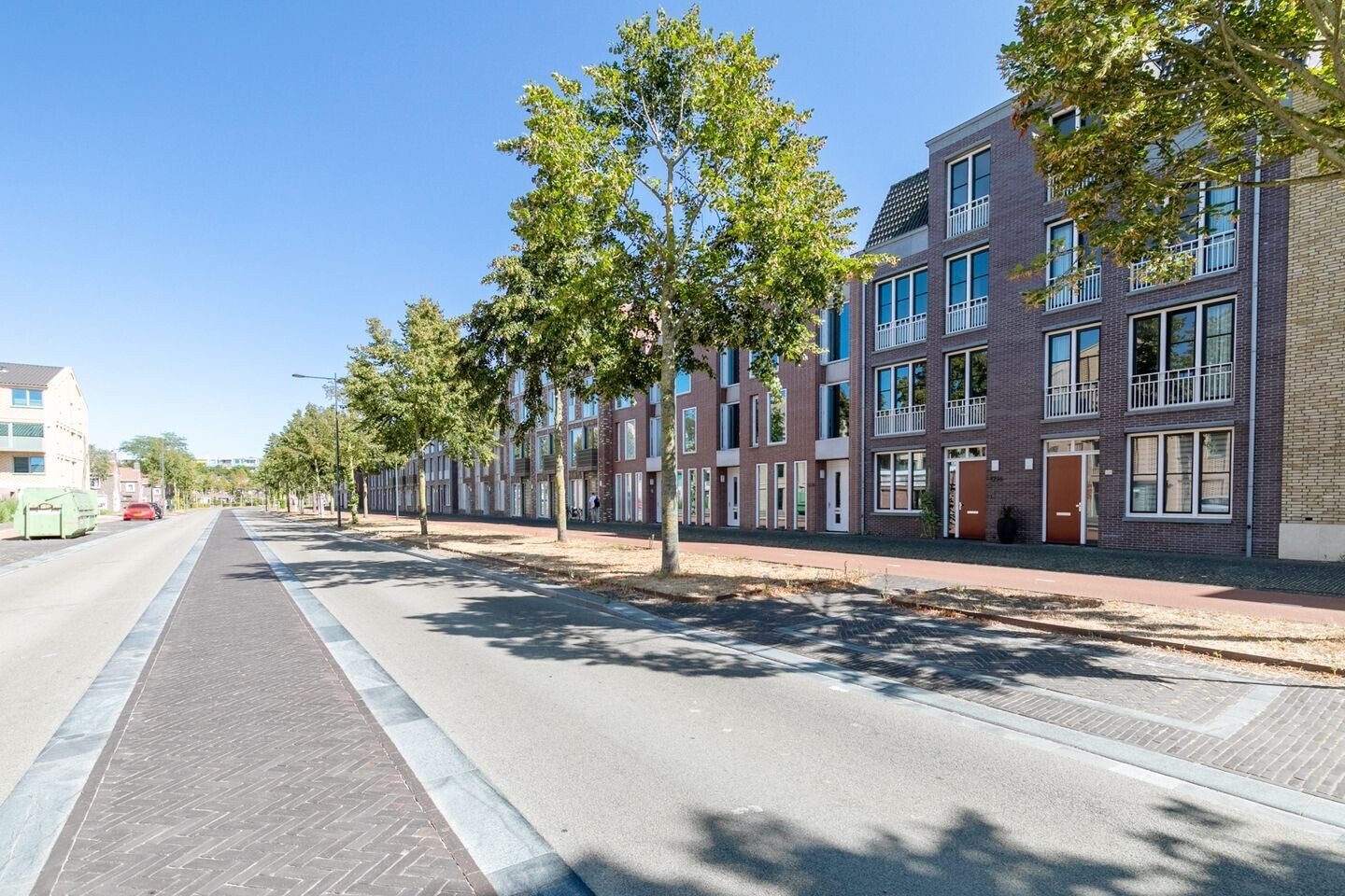 Tussenwoning te koop: Stationslaan 1226, Breda
