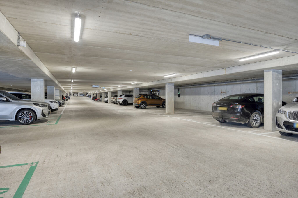 Tussenwoning te koop: Jan Meijvisplein 41, Breda