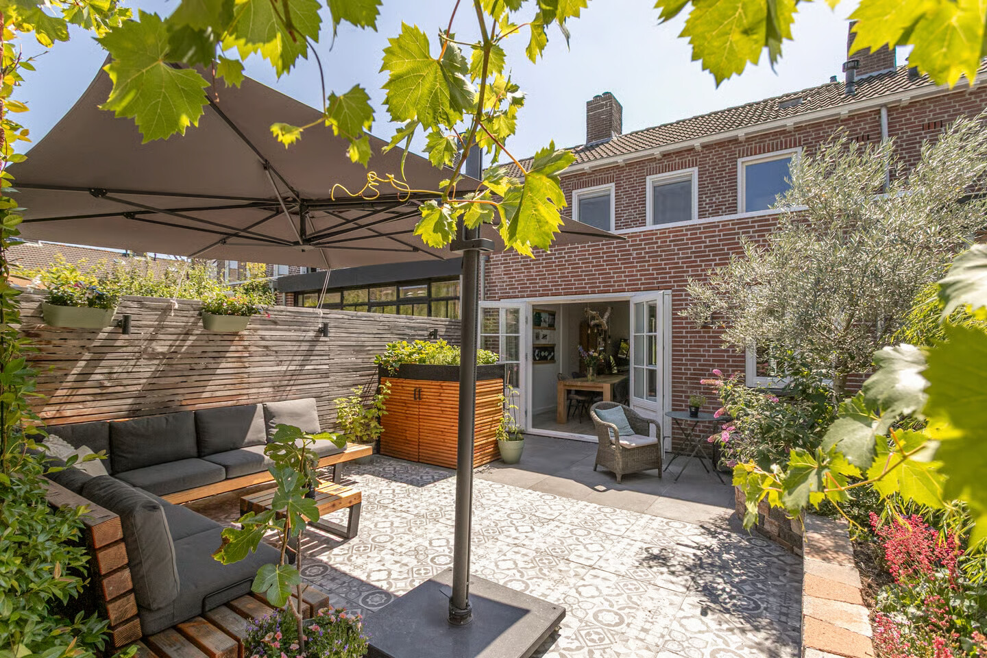Tussenwoning te koop: Ampèreweg 7, Breda