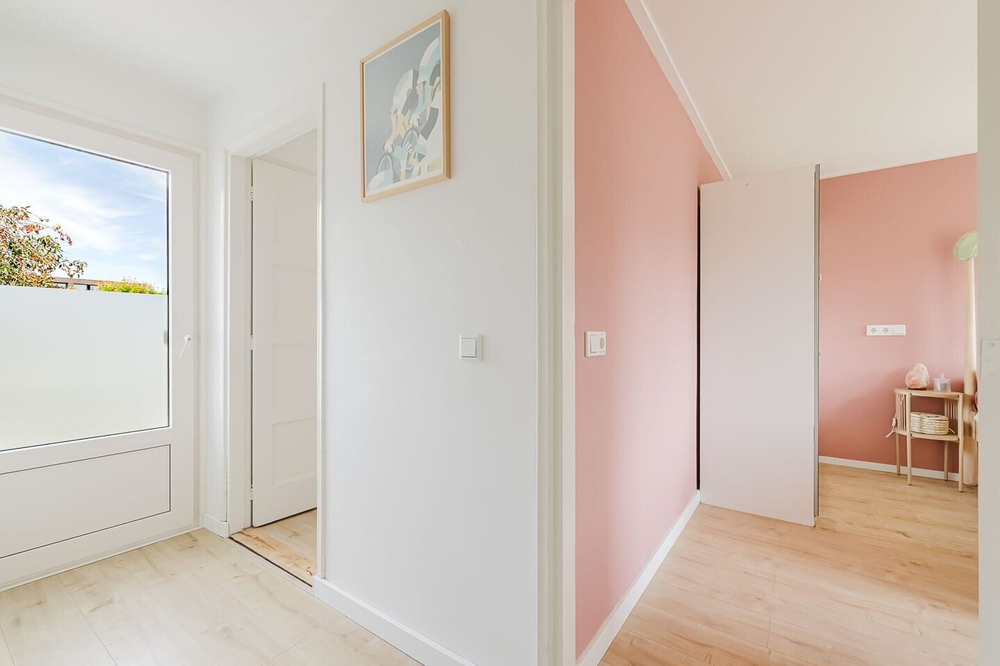 Hoekwoning te koop: Voltaweg 4, Breda