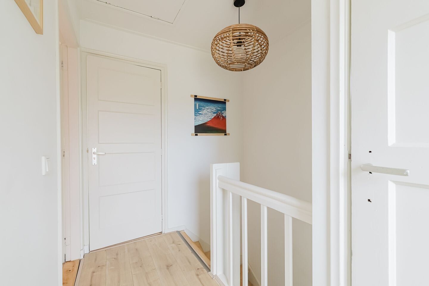 Hoekwoning te koop: Voltaweg 4, Breda