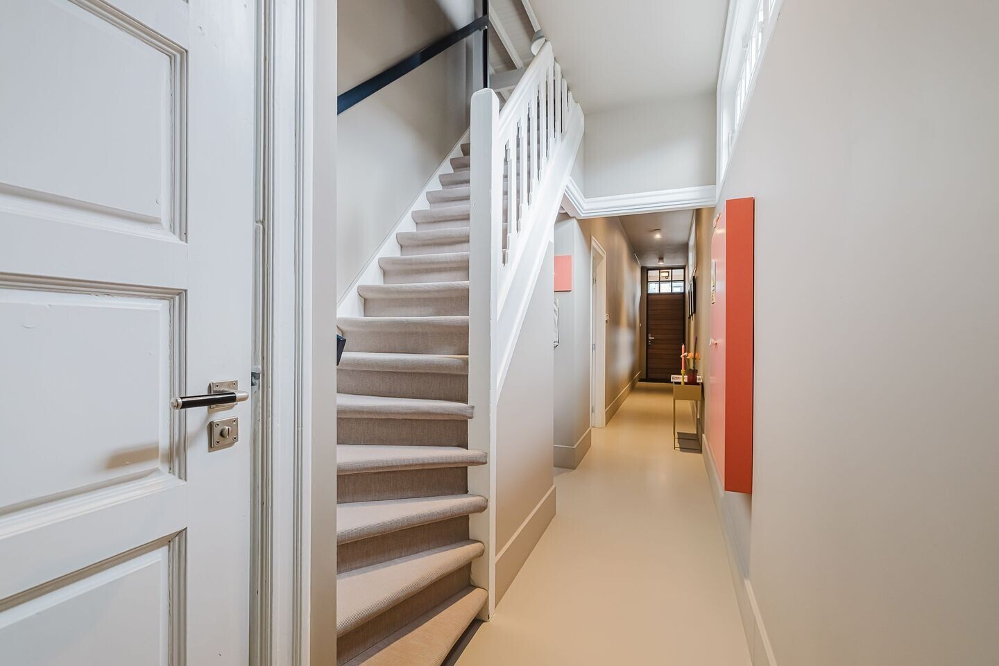 Twee-onder-één-kap te koop: Tilburgseweg 73, Breda