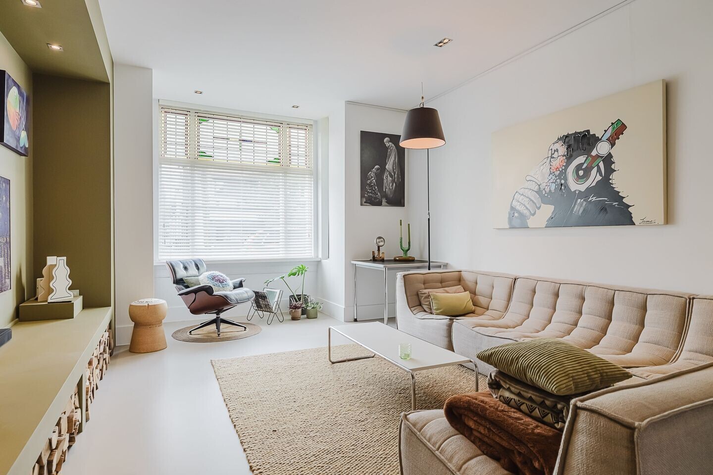 Twee-onder-één-kap te koop: Tilburgseweg 73, Breda