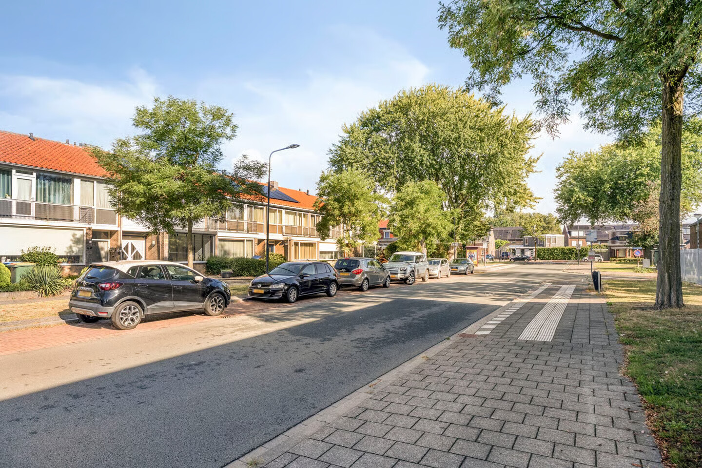 Tussenwoning te koop: Giraffestraat 25, Breda