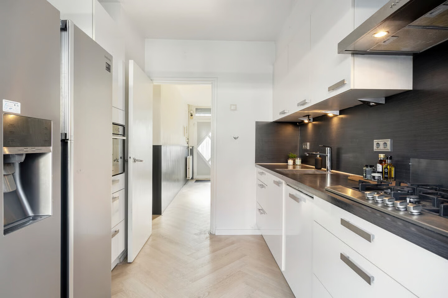 Tussenwoning te koop: Giraffestraat 25, Breda