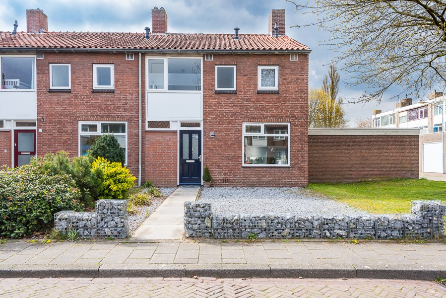 Tussenwoning te koop: Marterring 39, Breda