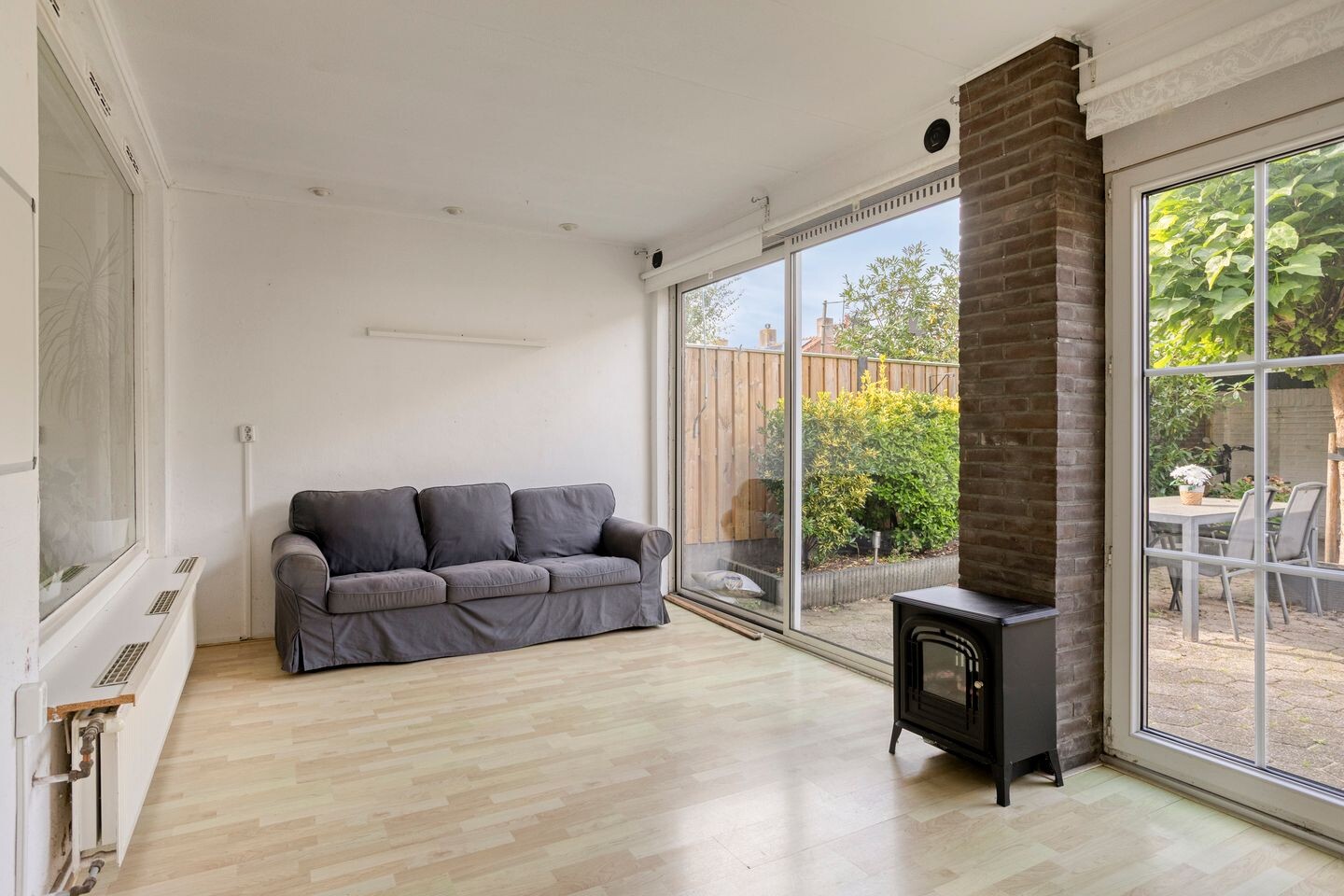 Tussenwoning te koop: Topaasstraat 6, Breda