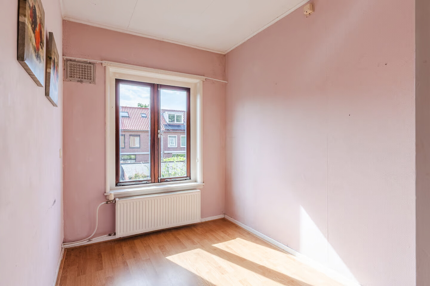 Tussenwoning te koop: Beverweg 13, Breda