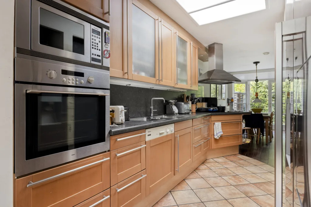 Appartement te koop: Teteringsedijk 111, Breda