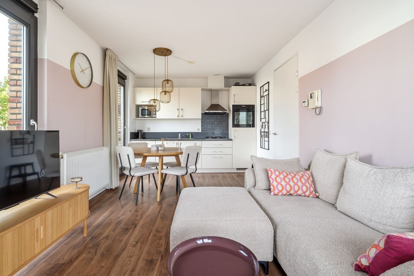 Studio te koop: Teteringsedijk 230B1, Breda