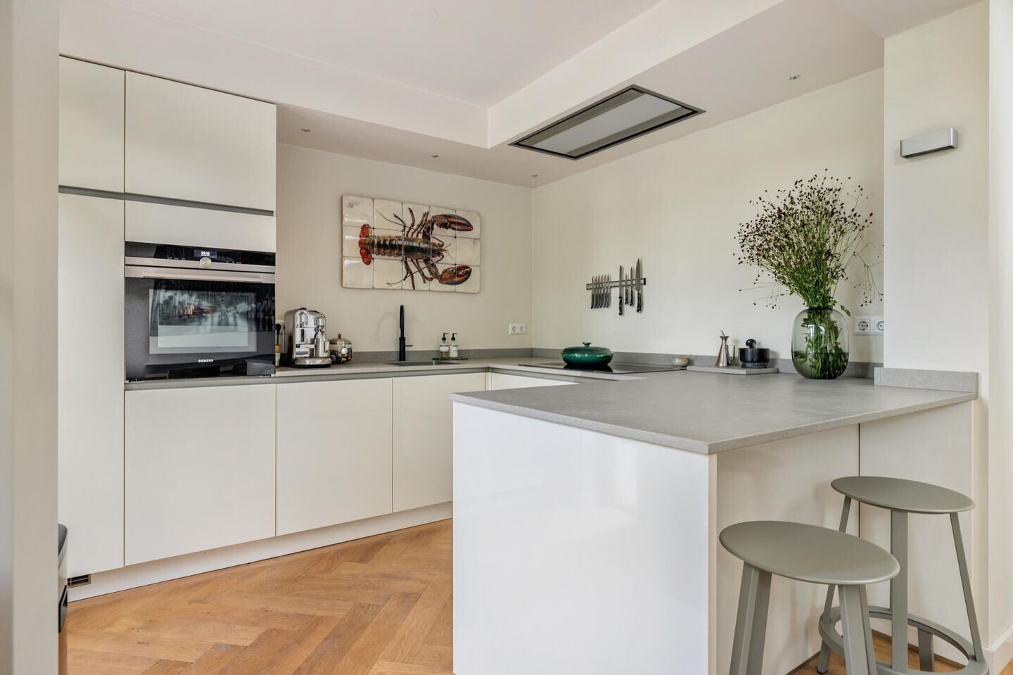 Tussenwoning te koop: Heusdenhoutseweg 143, Breda