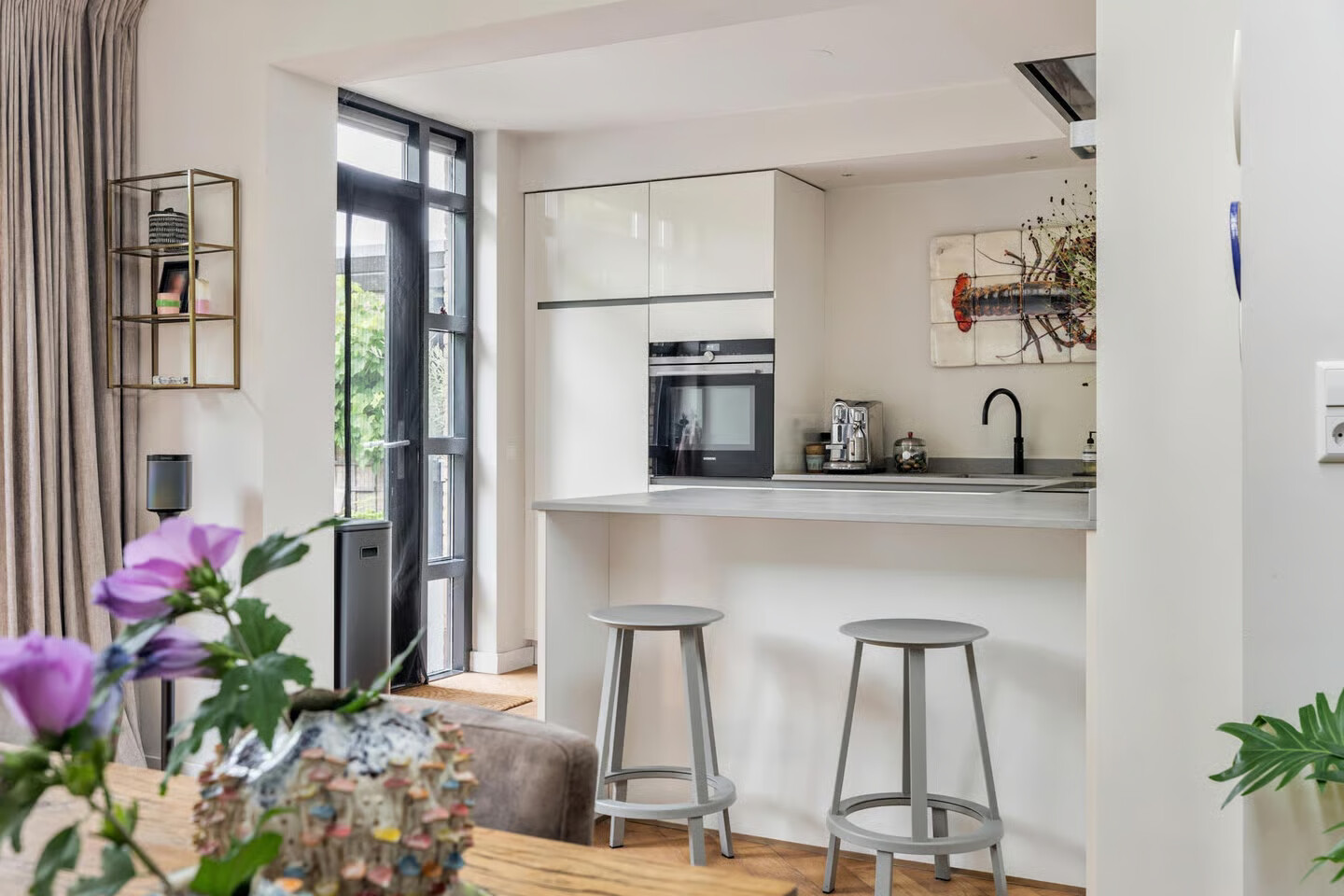 Tussenwoning te koop: Heusdenhoutseweg 143, Breda