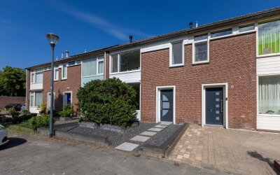 Heusdenhout. 74