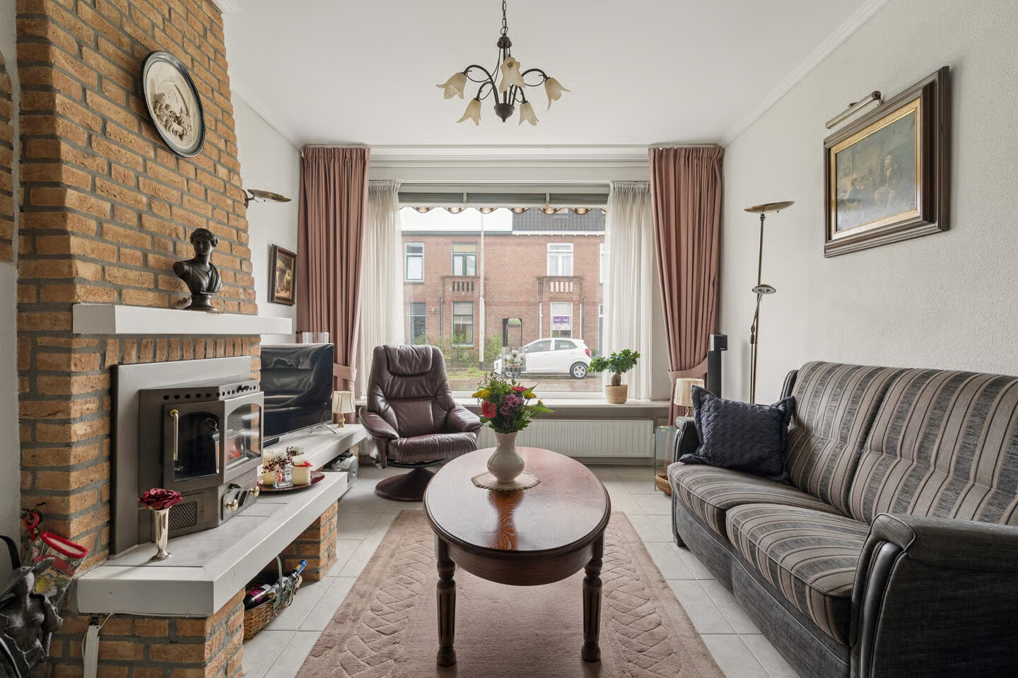 Tussenwoning te koop: Poolseweg 131, Breda