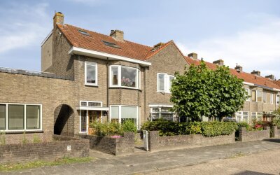 Zeisstraat 1