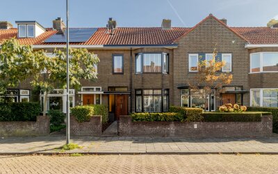 Zeisstraat 42