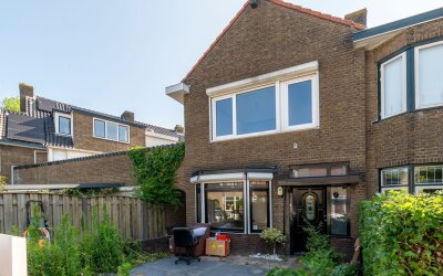 Zeisstraat 50