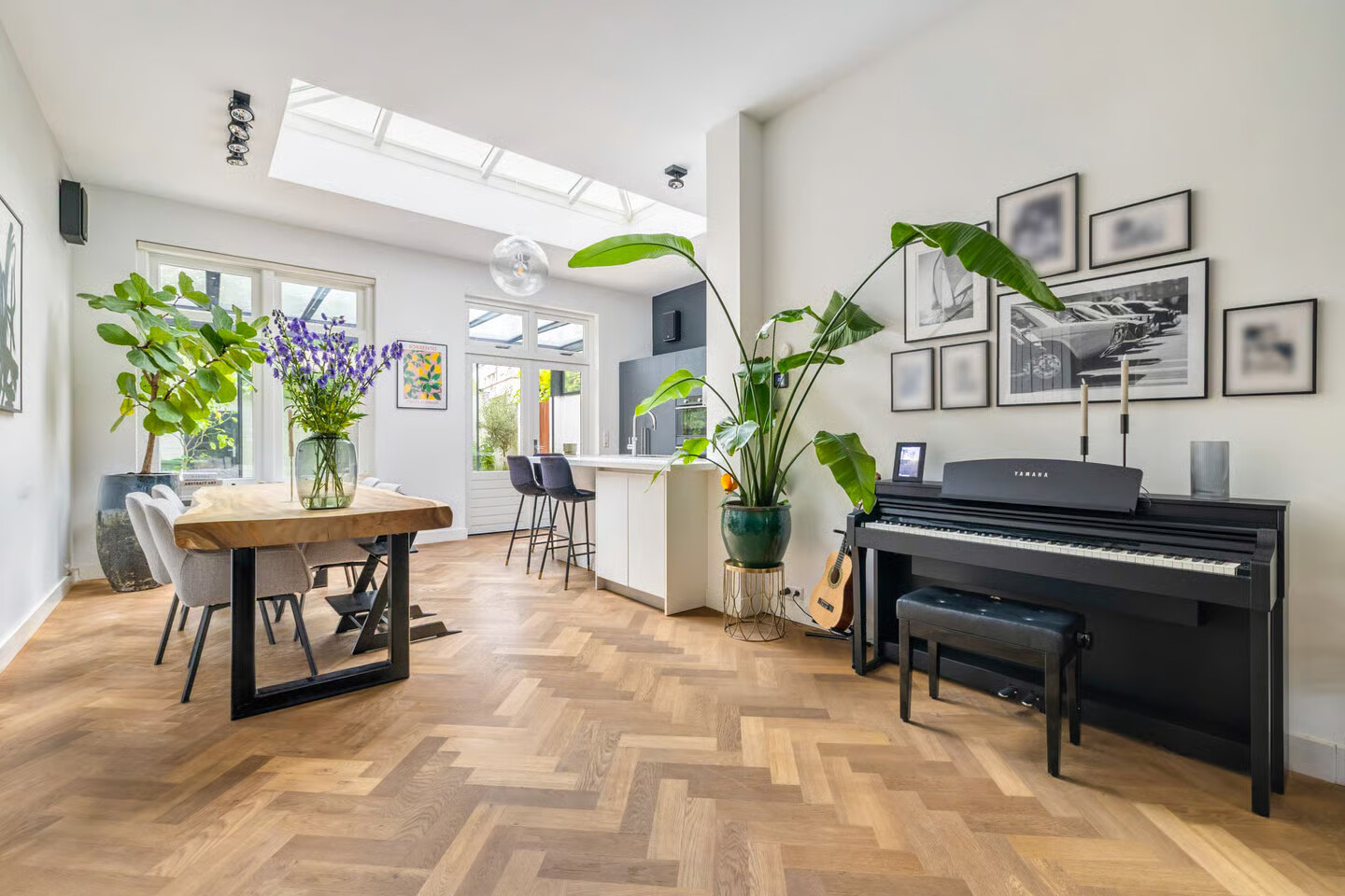 Hoekwoning te koop: Wethouder Romboutsstraat 4, Breda