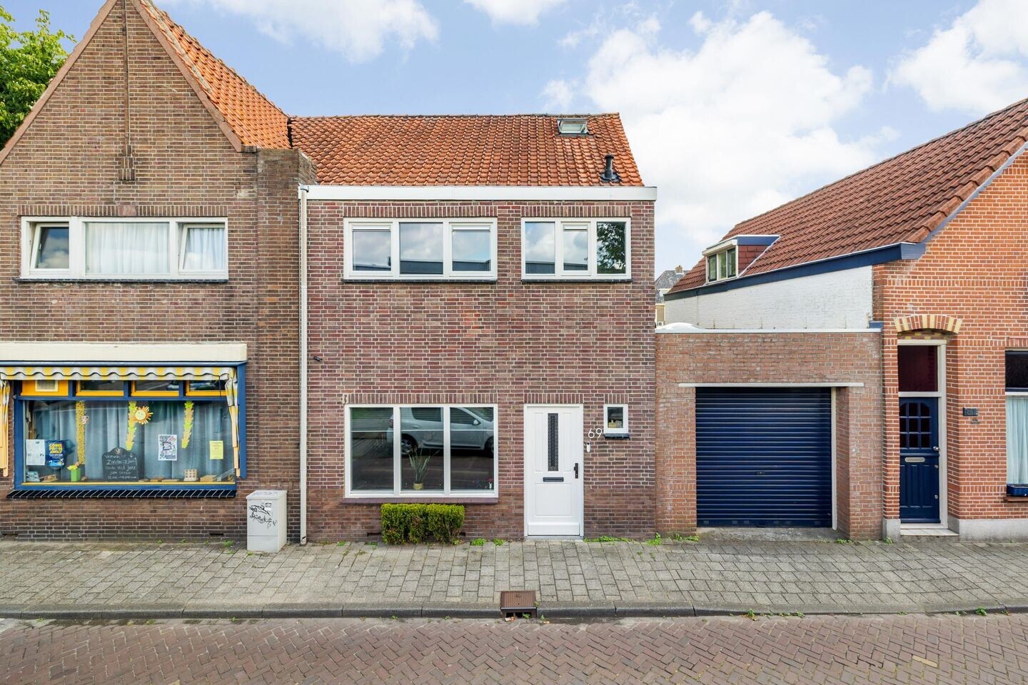 Tussenwoning te koop: Zandbergweg 69, Breda