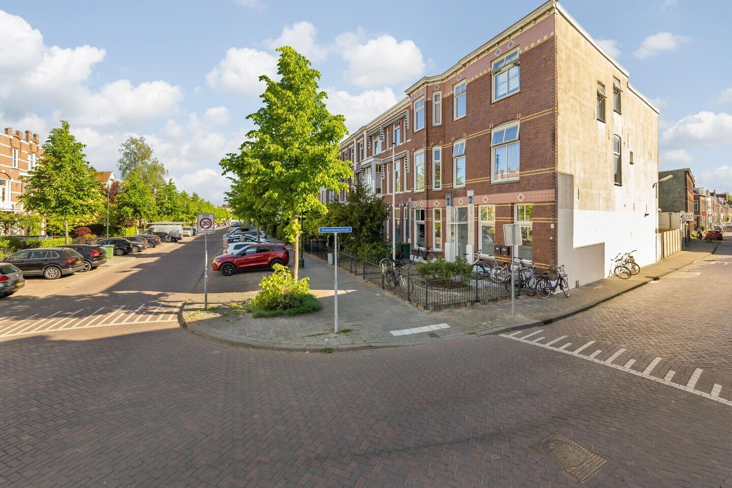 Appartement te koop: Baronielaan 139, Breda