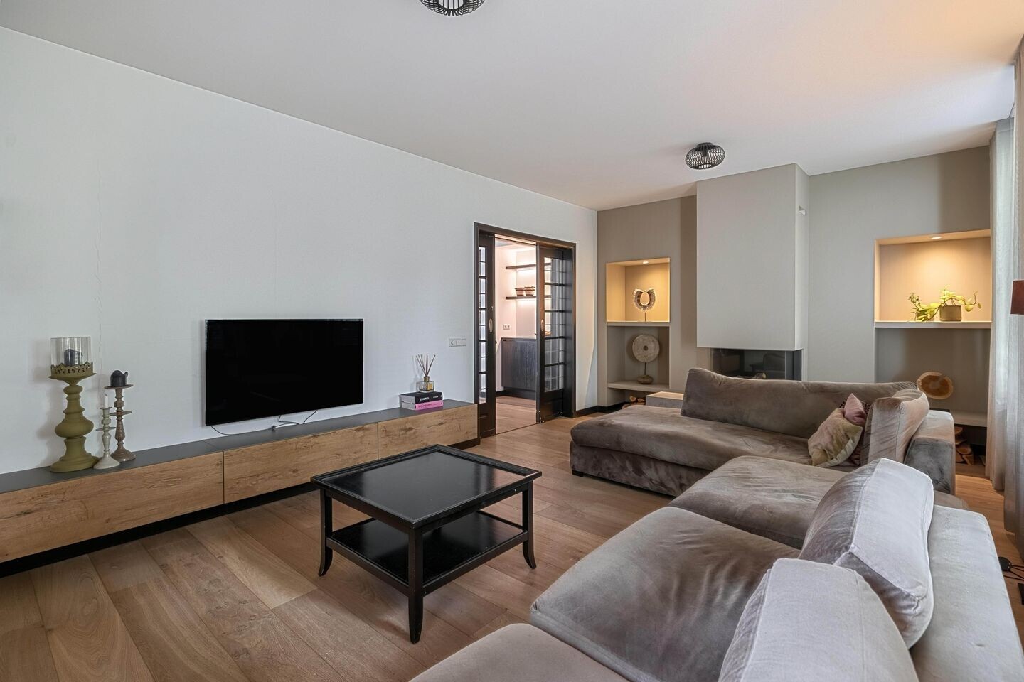 Tussenwoning te koop: Cimburgalaan 2, Breda