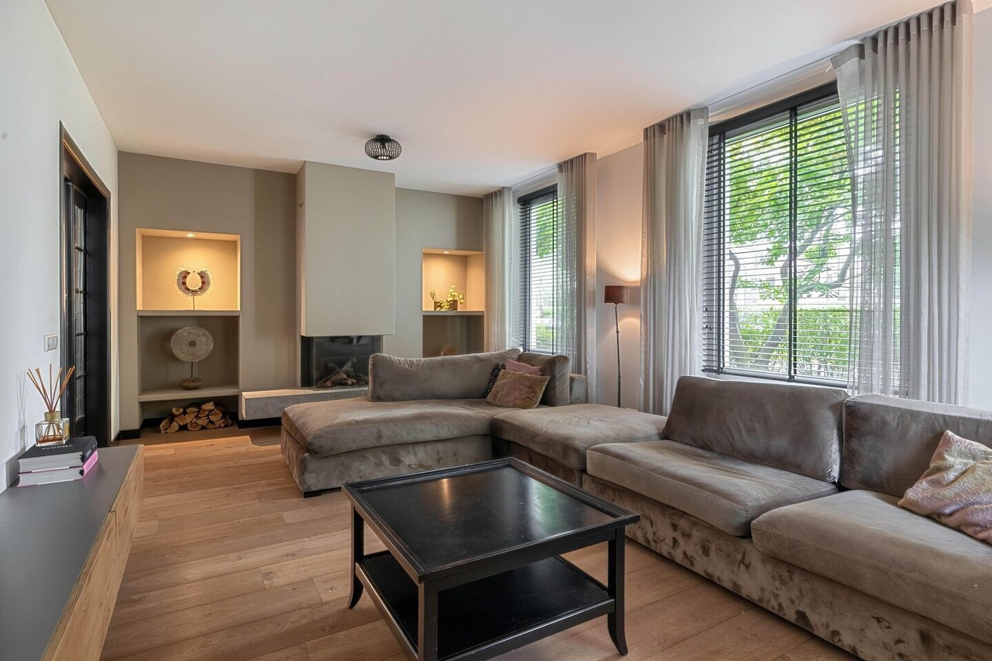 Tussenwoning te koop: Cimburgalaan 2, Breda