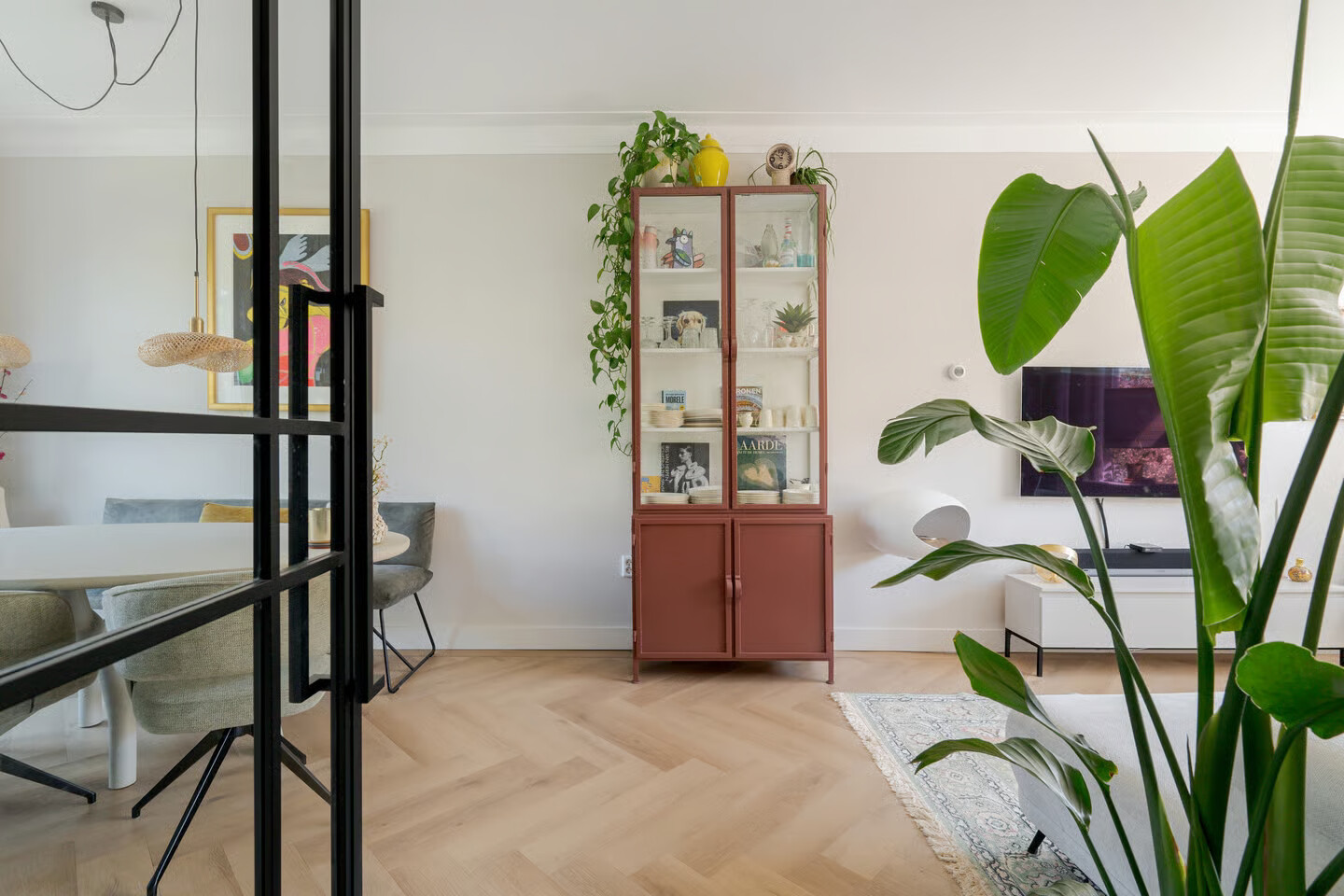 Tussenwoning te koop: Vondelstraat 74, Breda