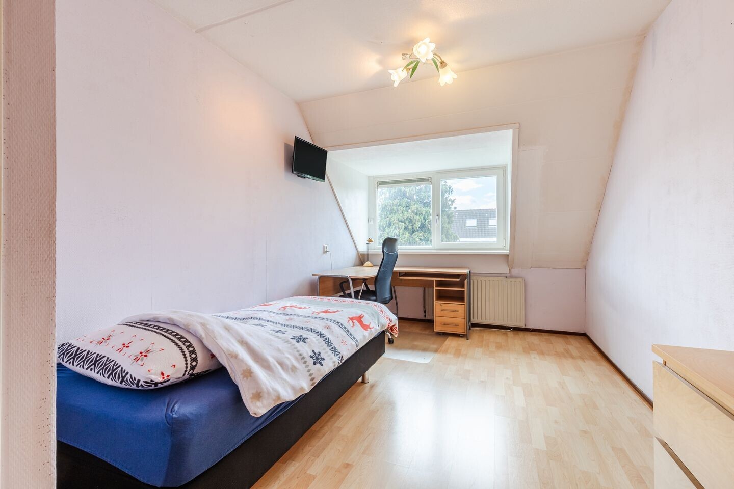 Tussenwoning te koop: Bergdreef 110, Breda