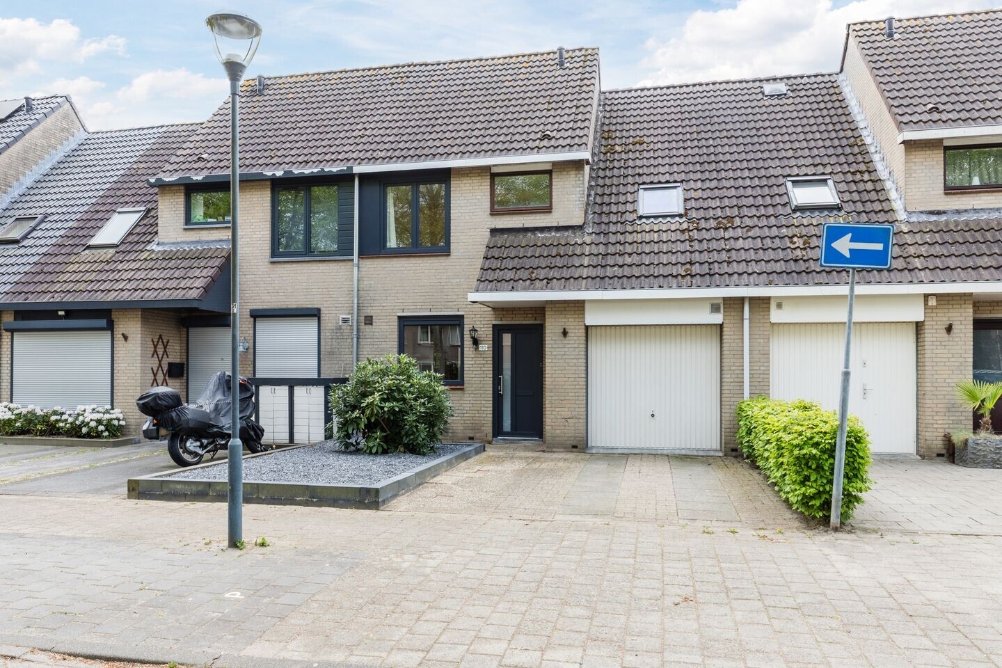 Tussenwoning te koop: Bergdreef 110, Breda