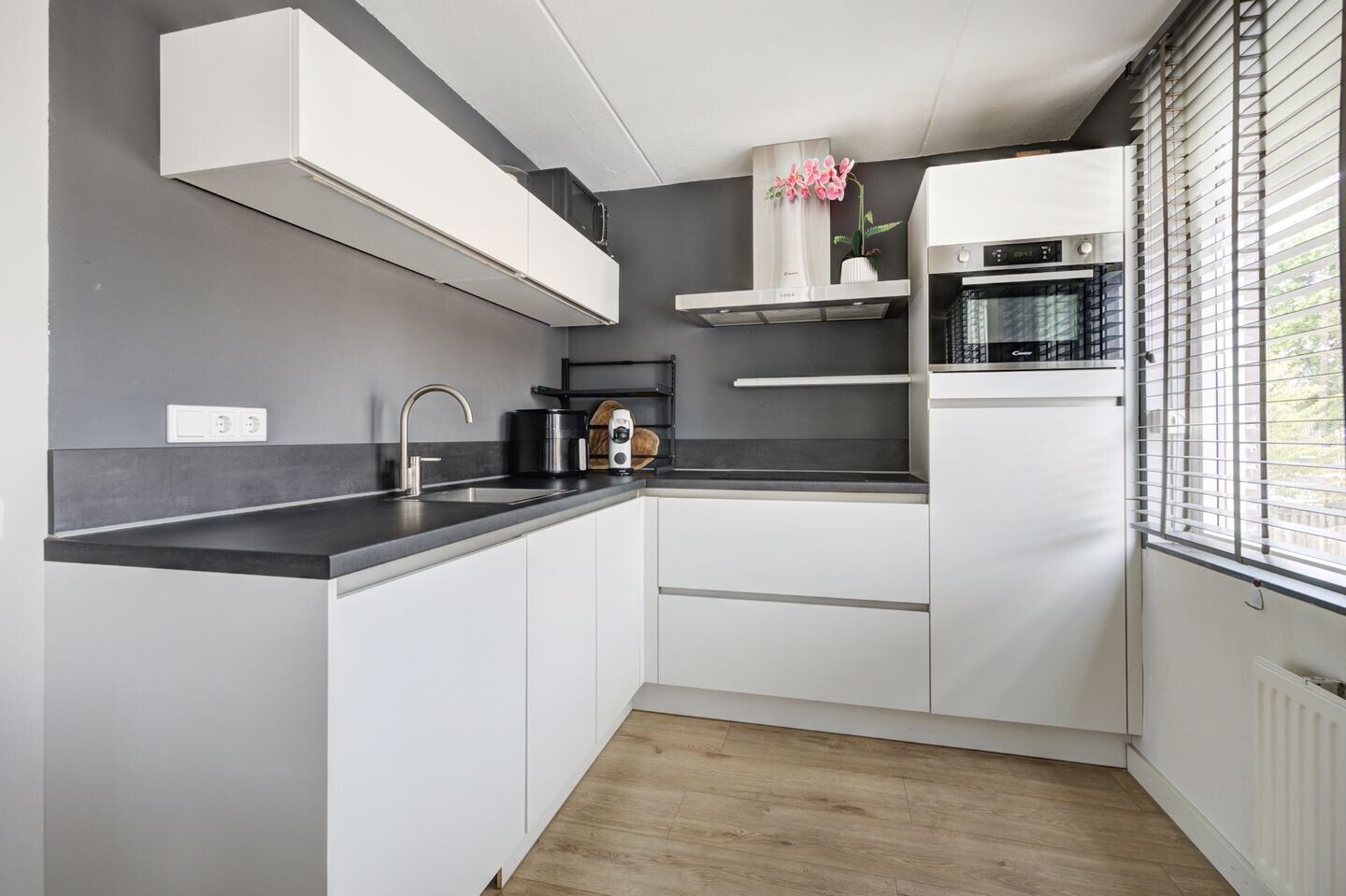 Hoekwoning te koop: Kesterenlaan 157, Breda