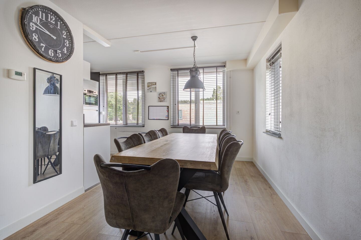 Hoekwoning te koop: Kesterenlaan 157, Breda