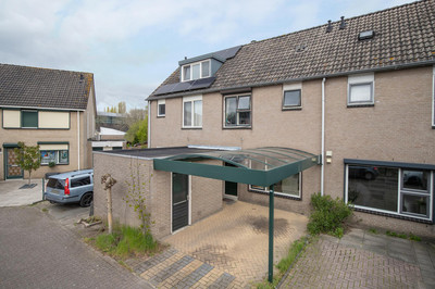 Dennenbroek 33