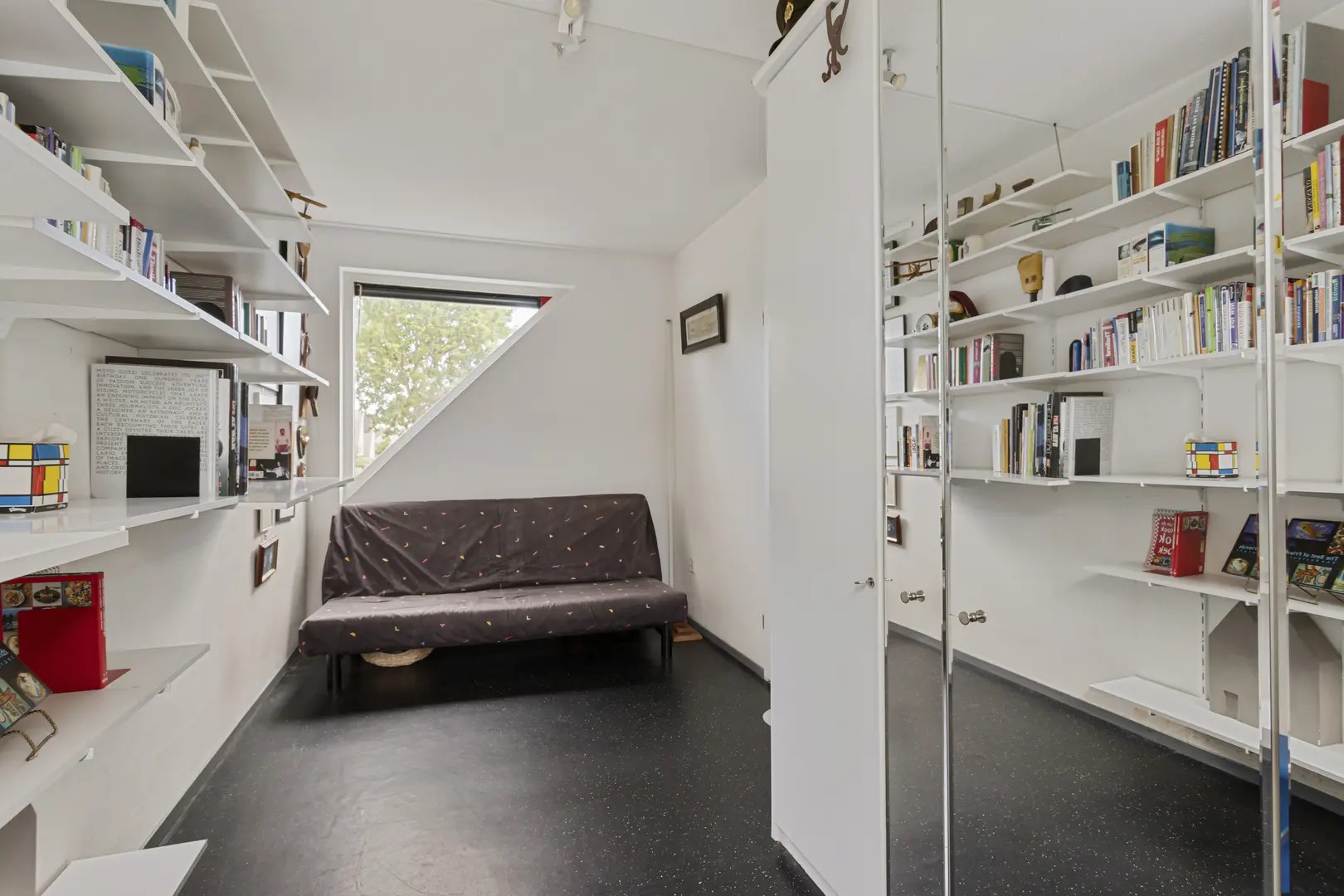 Hoekwoning te koop: Asterdkraag 90, Breda