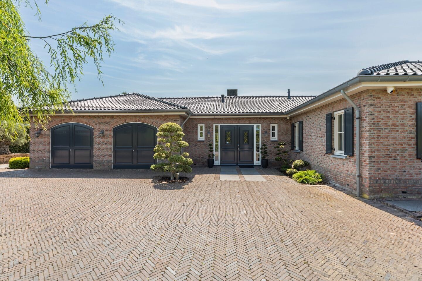 Vrijstaande woning te koop: Asterdse Sluis 39, Breda