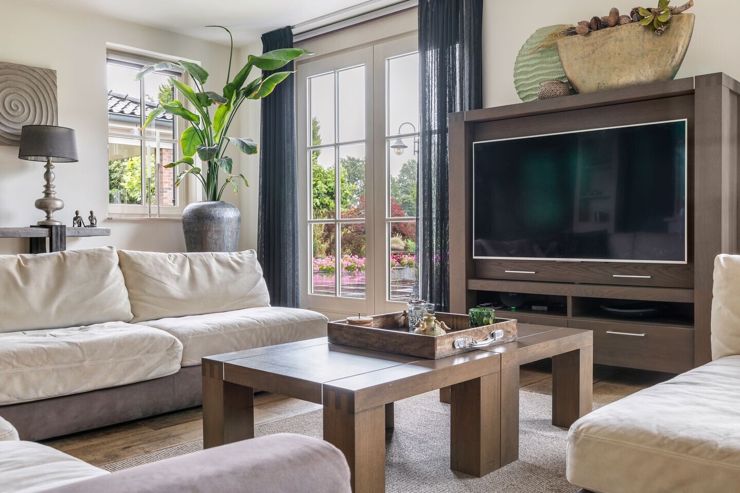 Vrijstaande woning te koop: Asterdse Sluis 39, Breda