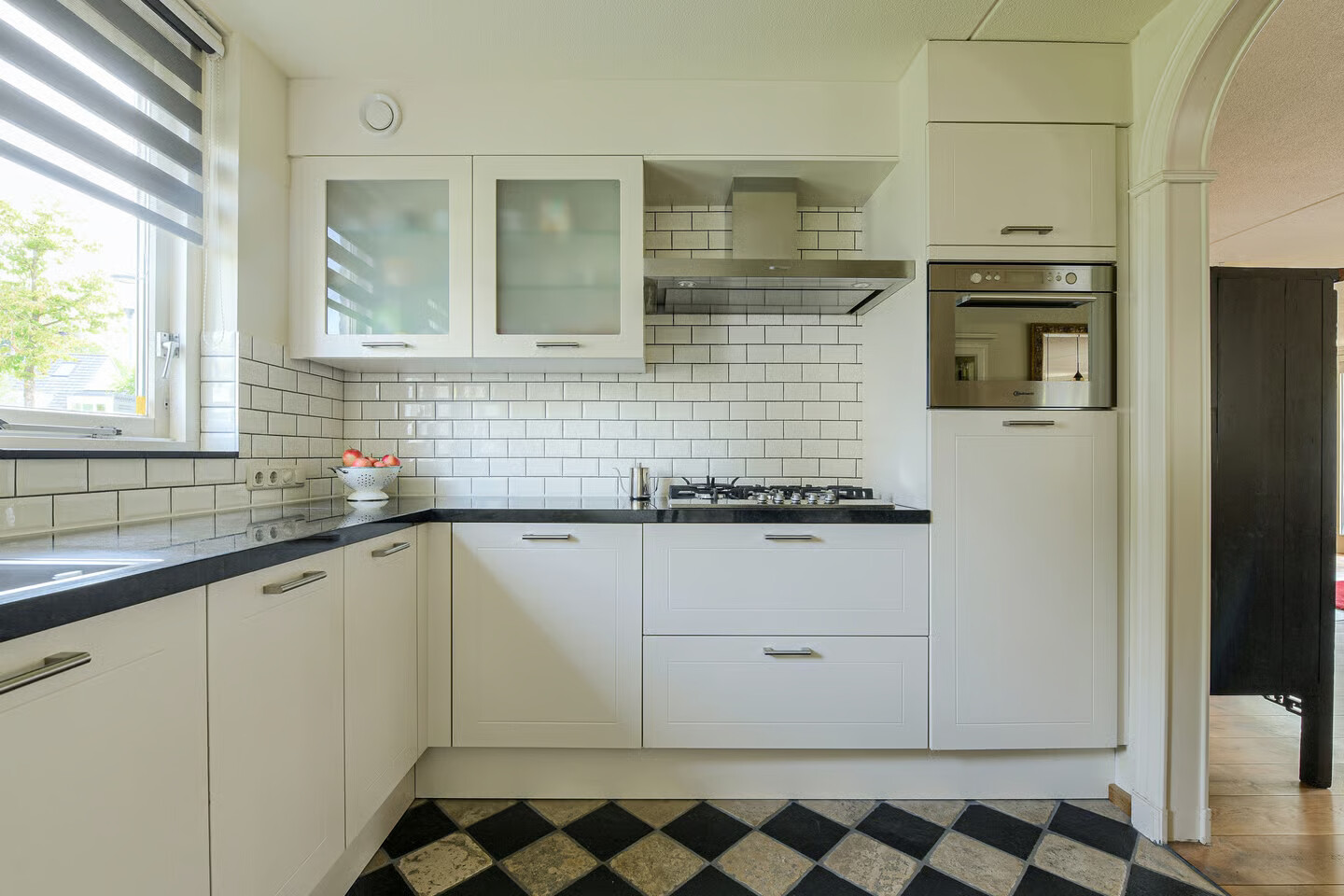 Tussenwoning te koop: Laag Zand 17, Breda