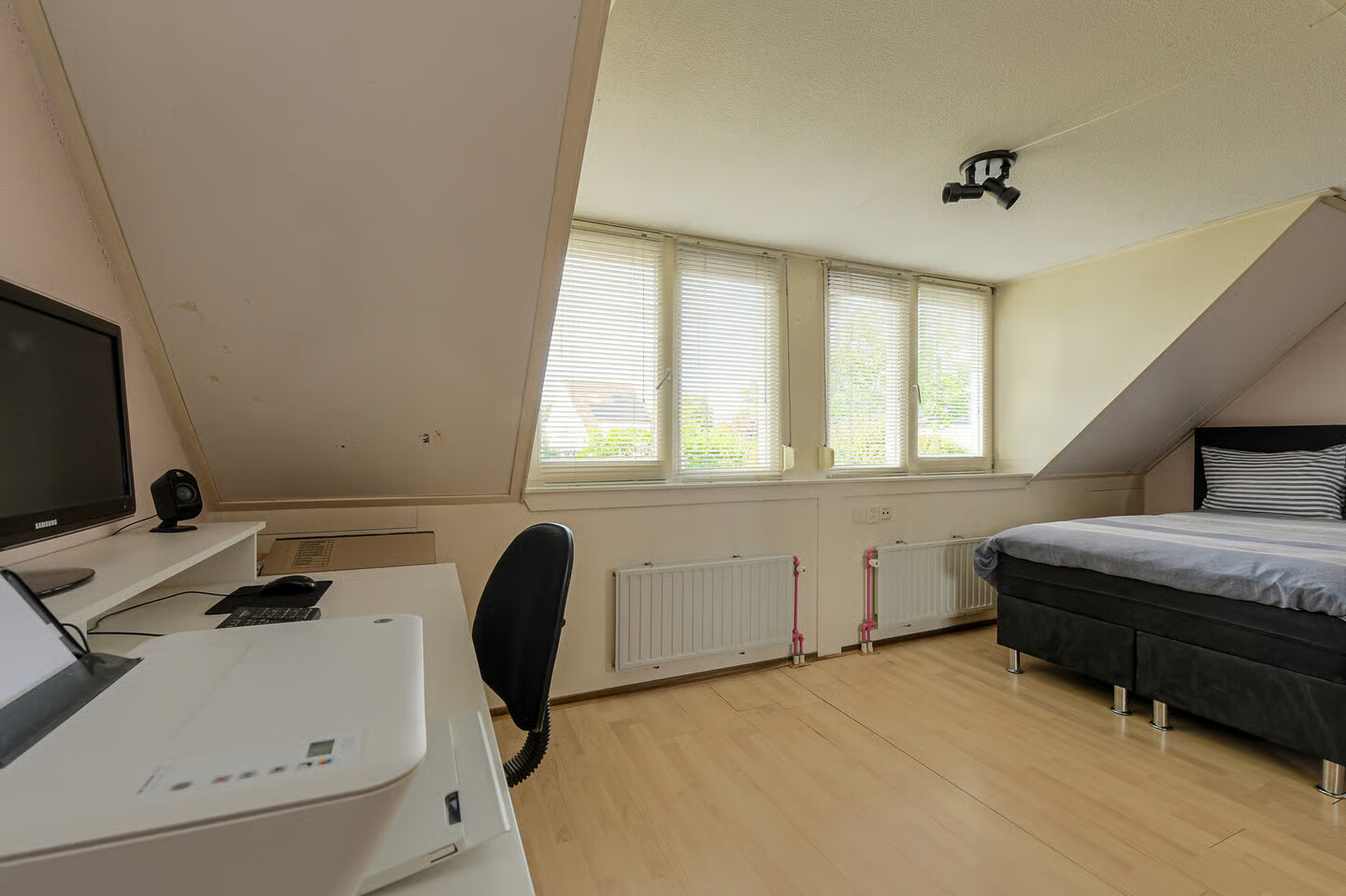 Tussenwoning te koop: Laag Zand 17, Breda