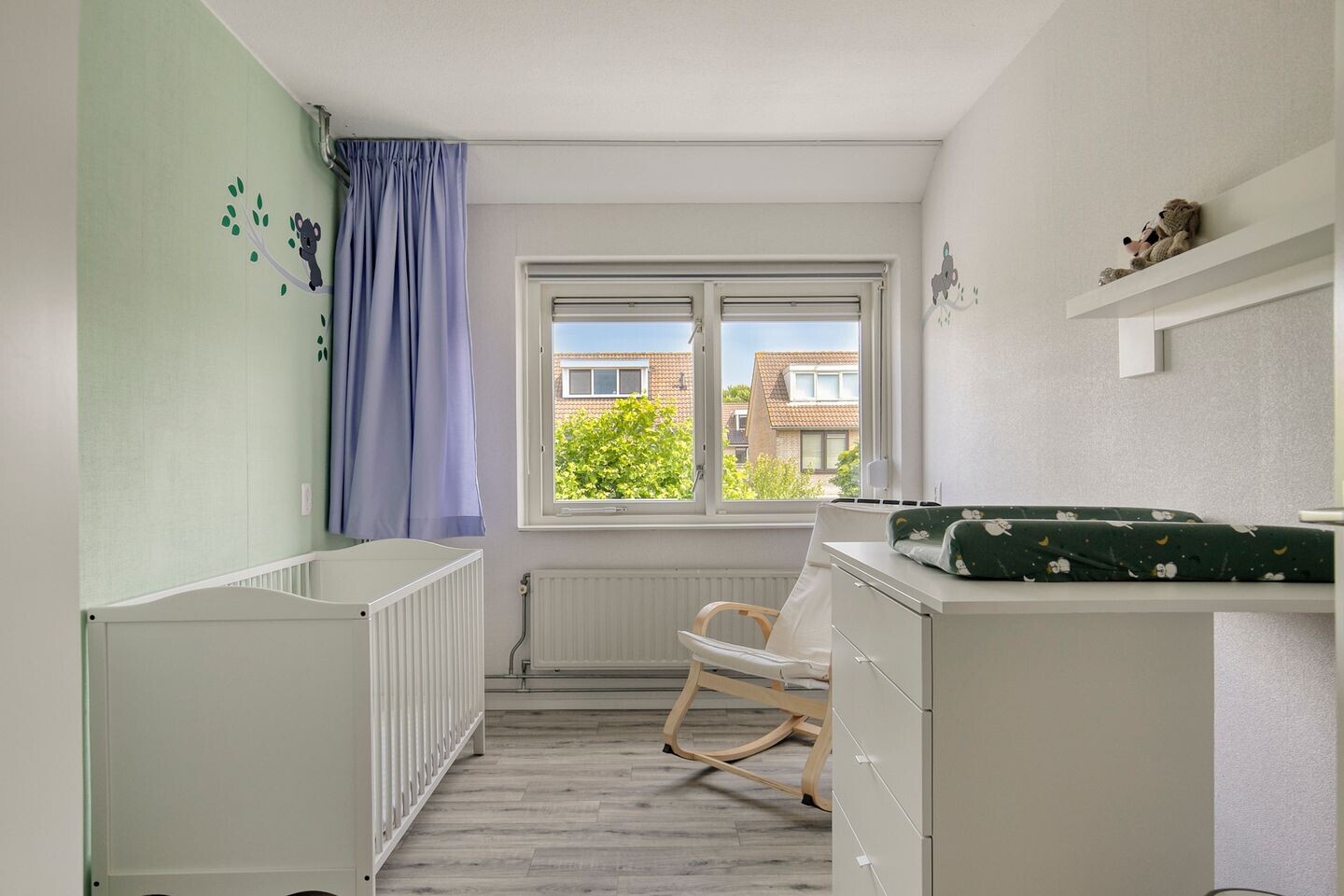 Tussenwoning te koop: Overkroetenlaan 52, Breda