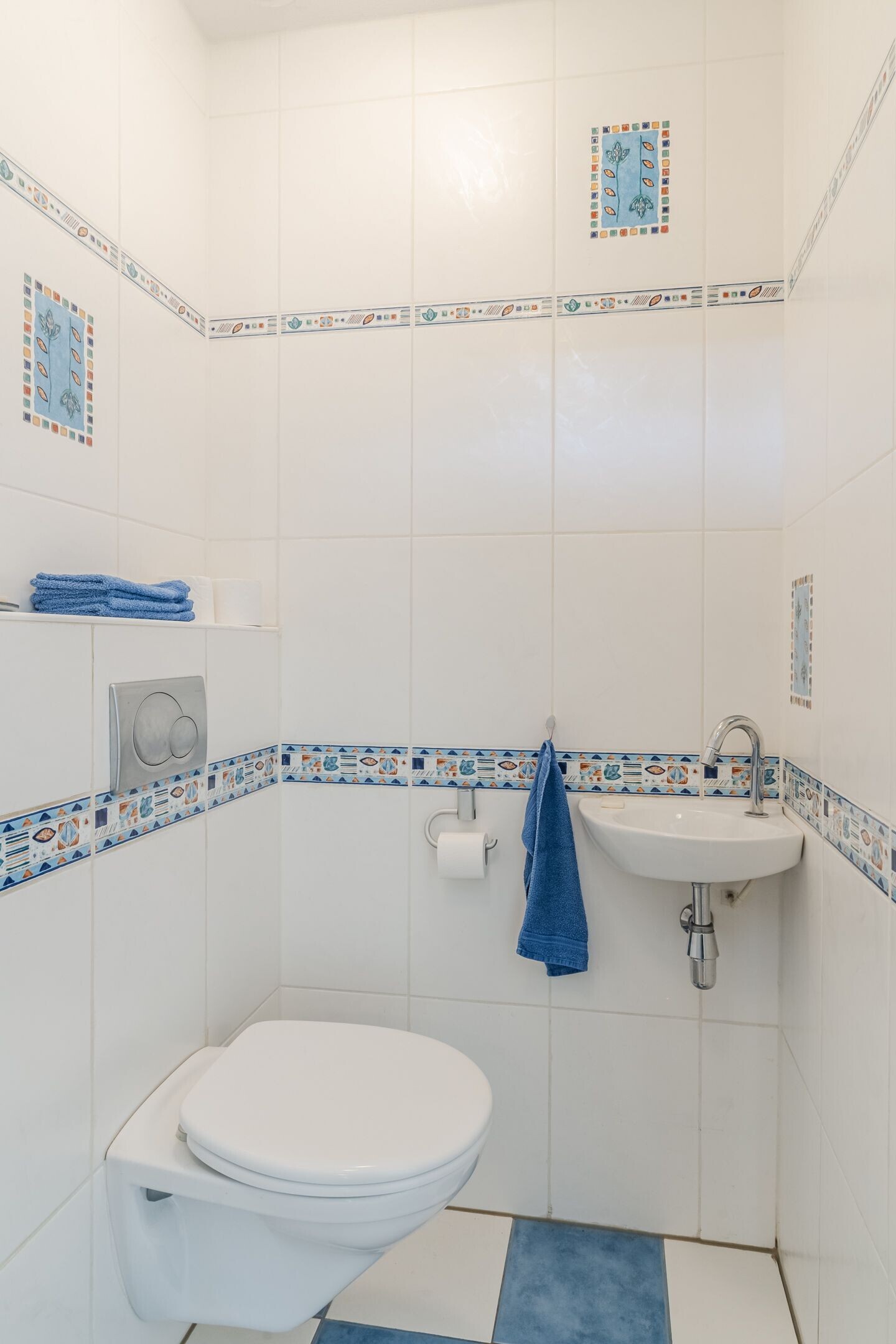 Tussenwoning te koop: De Heze 67, Breda
