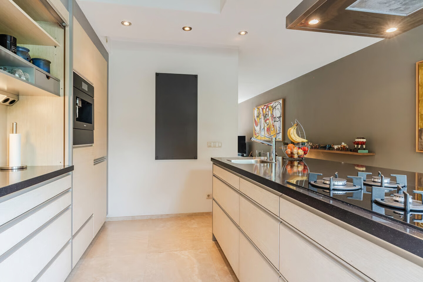 Tussenwoning te koop: De Heze 67, Breda