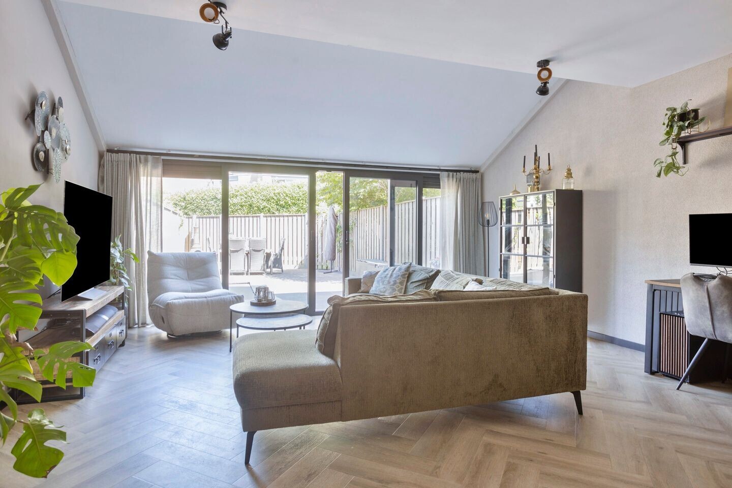Tussenwoning te koop: Reiendonk 10, Breda