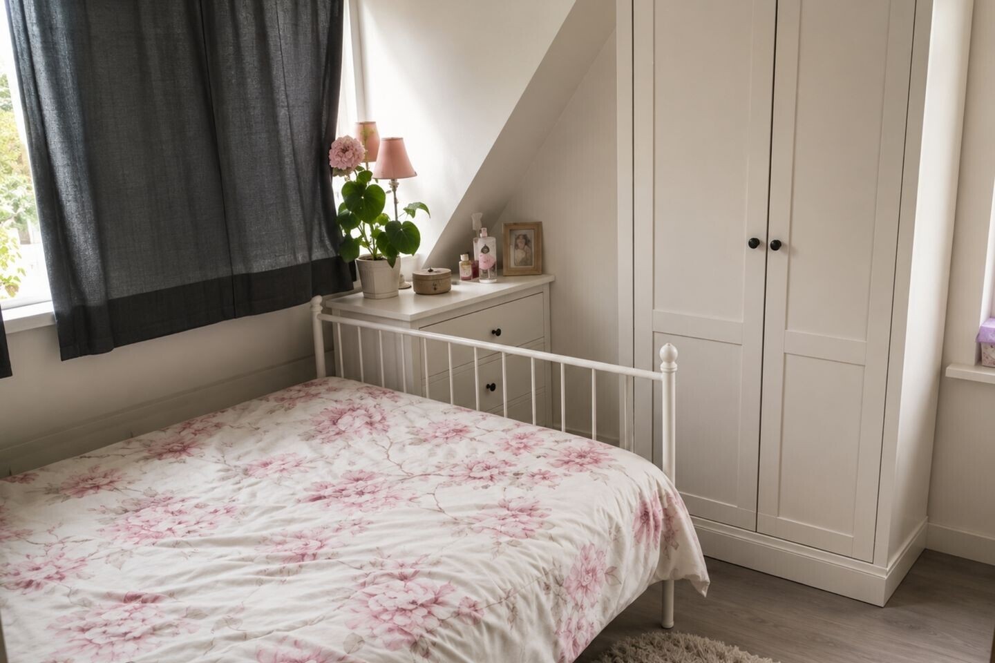 Tussenwoning te koop: Buitenerf 25A, Breda