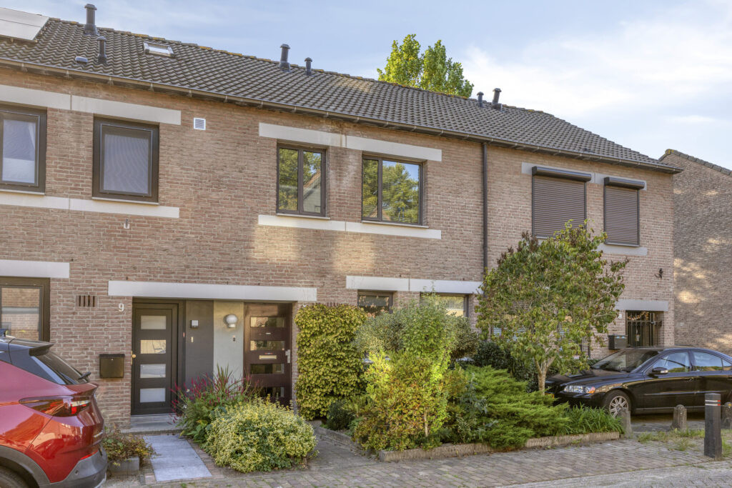 Tussenwoning te koop: Ripaertsbeemd 11, Breda