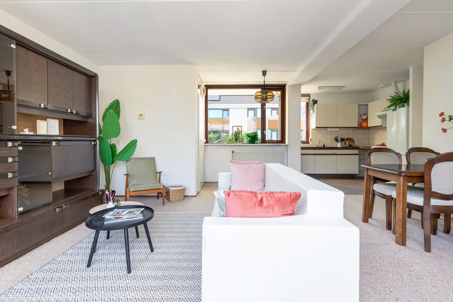 Tussenwoning te koop: Rumbekestraat 5, Breda